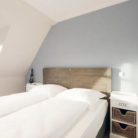 Amazing apartment in Ostseebad Boltenhagen with Sauna&WiFi Buitenkant foto