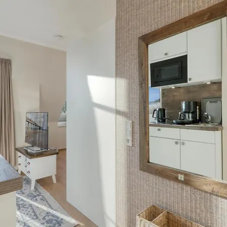 Amazing apartment in Ostseebad Boltenhagen with Sauna&WiFi Buitenkant foto